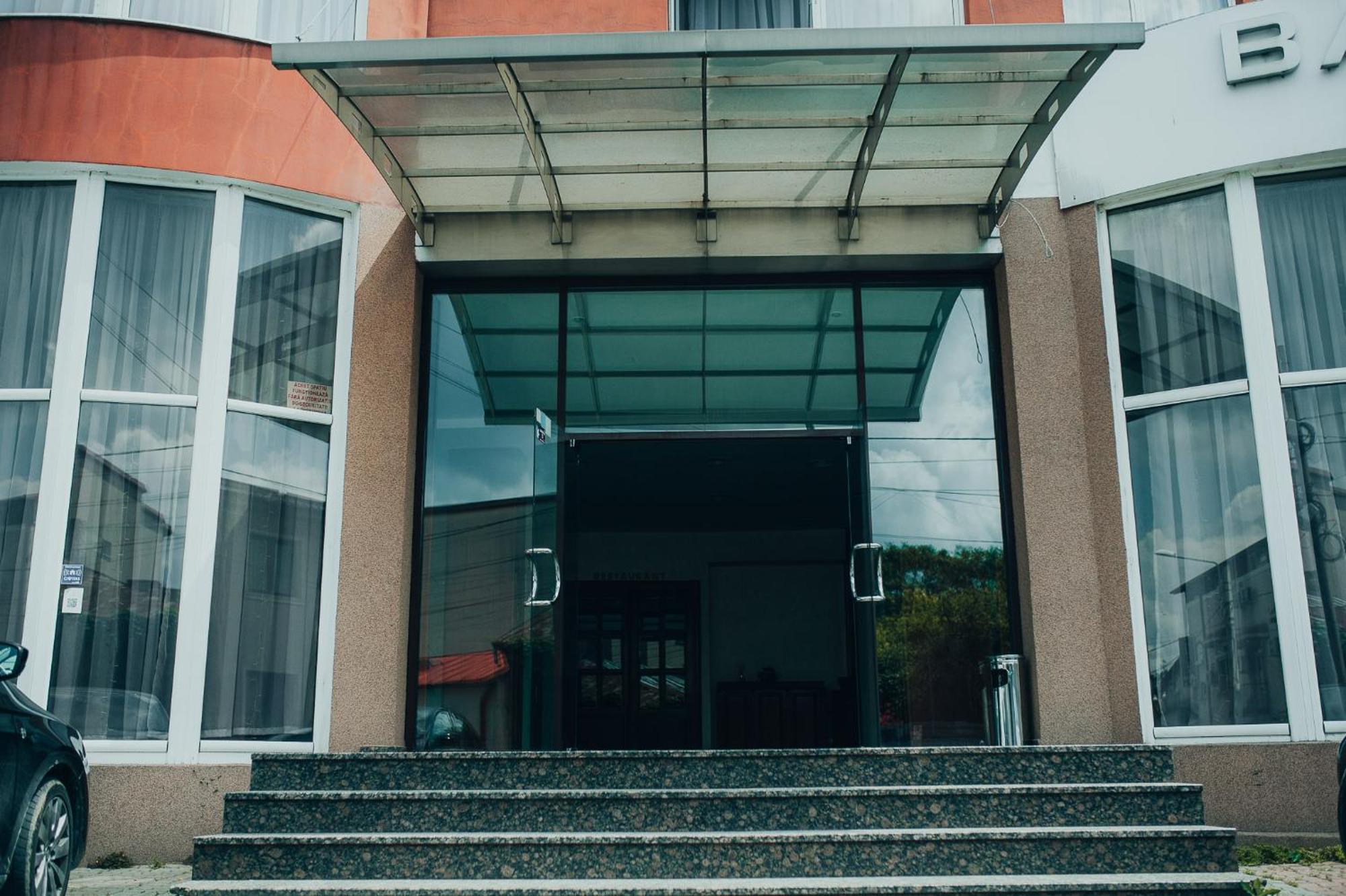 Hotel Bavaria Craiova Exterior photo