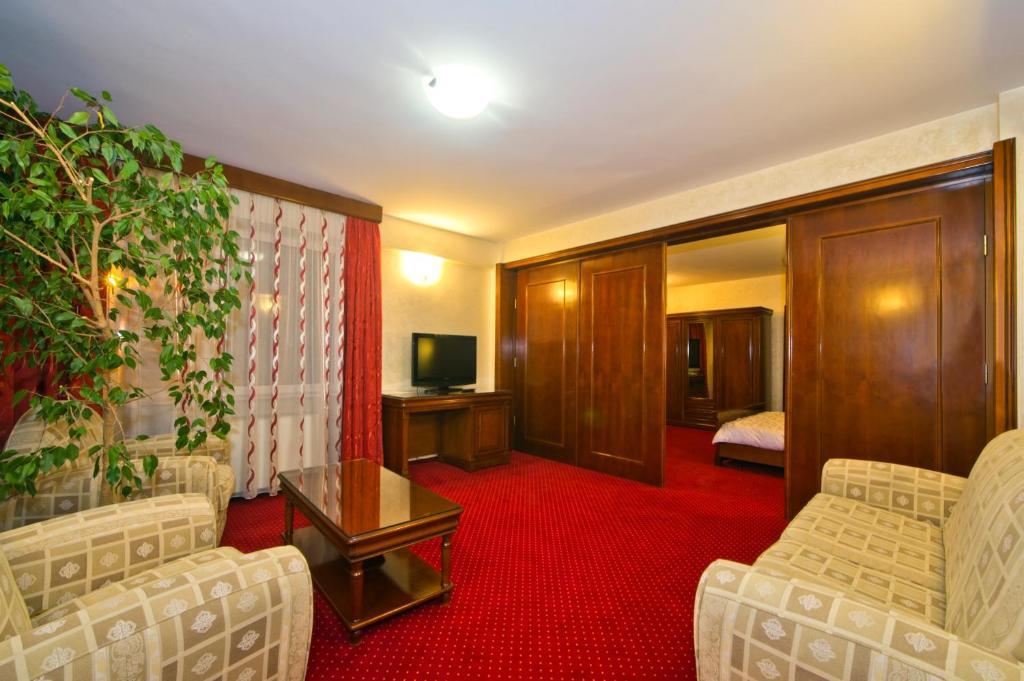 Hotel Bavaria Craiova Exterior photo